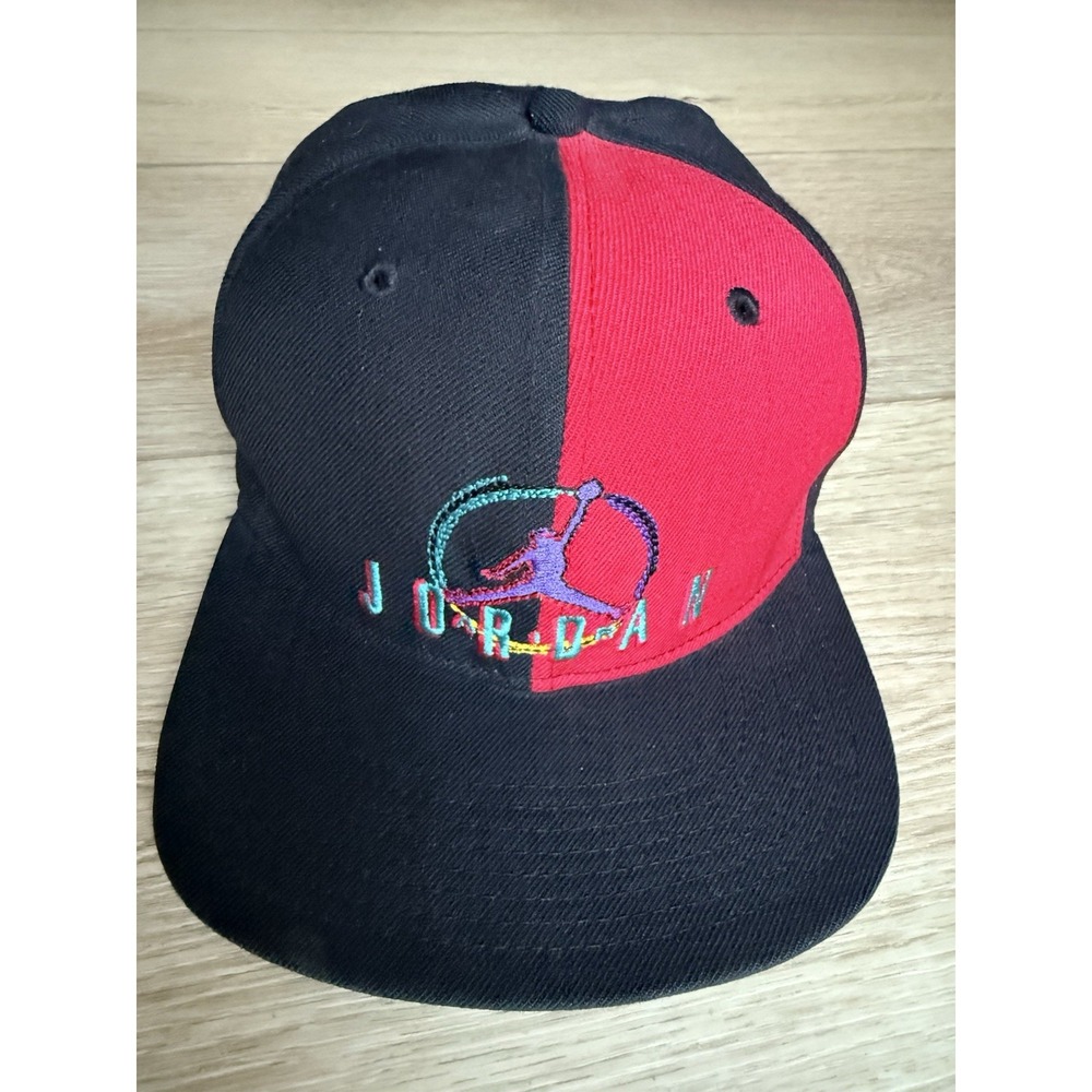 Air Jordan True Hat Men Red Black Embroidered Logo Jumpman Snap Back Cap